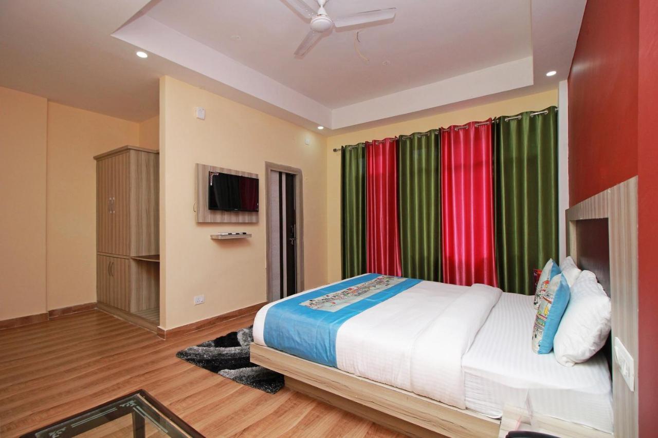 Oyo Hotel Chandni ดารัมซาลา ภายนอก รูปภาพ