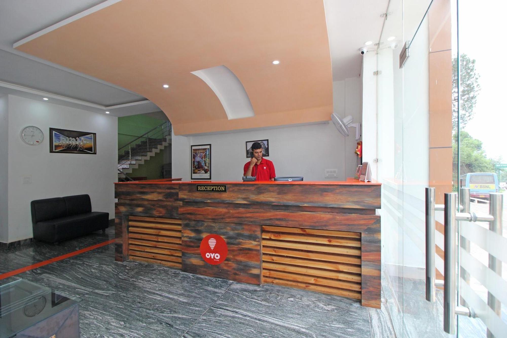 Oyo Hotel Chandni ดารัมซาลา ภายนอก รูปภาพ