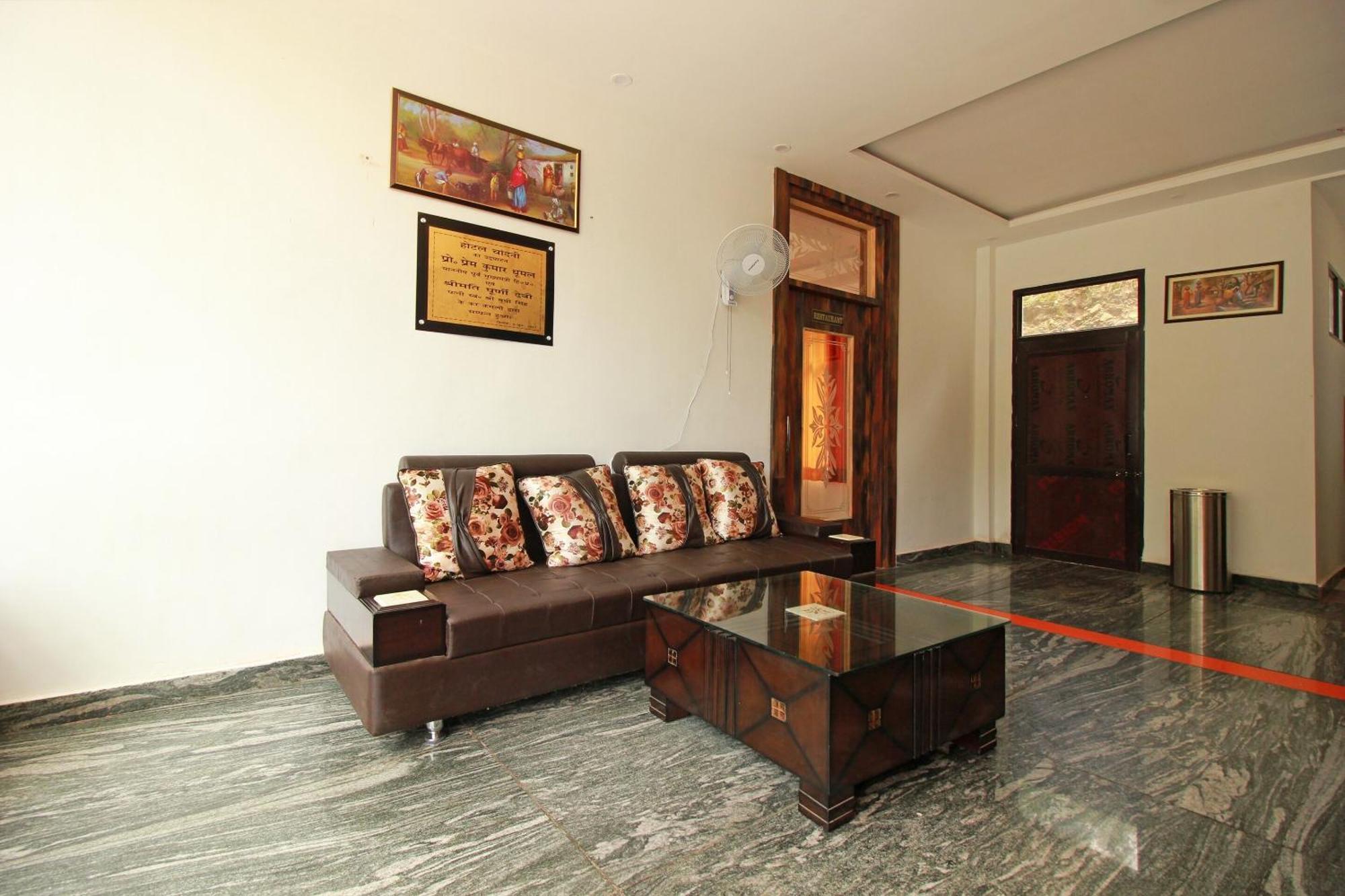 Oyo Hotel Chandni ดารัมซาลา ภายนอก รูปภาพ